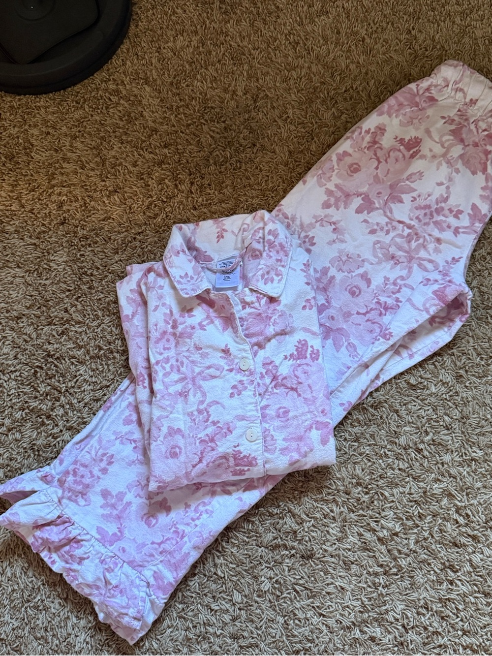 LoveShackFancy x Pottery Barn Flannel Pajamas - Picture 2 of 5
